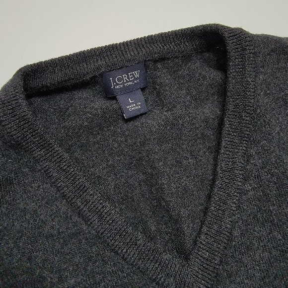 J.Crew Pullover Sweater - Vneck - Wool - Gray - Me - Picture 7 of 9